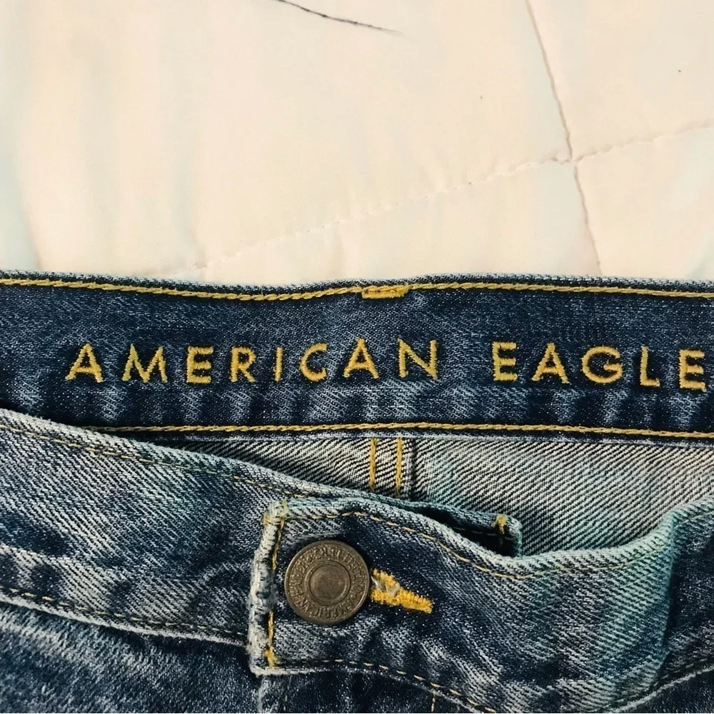American Eagle Destructed Relaxed Fit Tapered Leg Denim Jeans Men’s sir 44x32 44